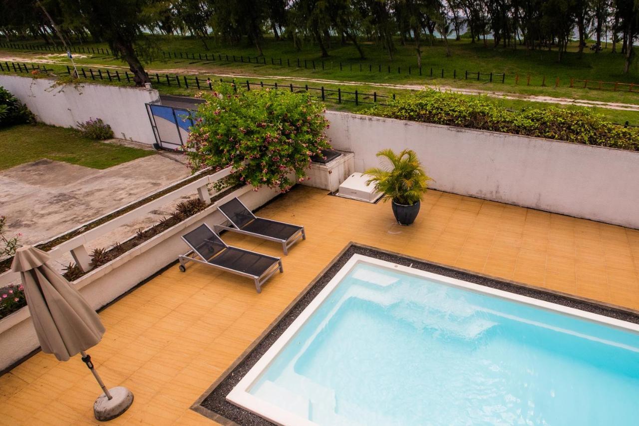 Villa Simone: Sunlit Getaway W/ Pool + Wifi *